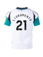 Newcastle United Tino Livramento #21 Kolmaspaita 2024-25 Lyhythihainen